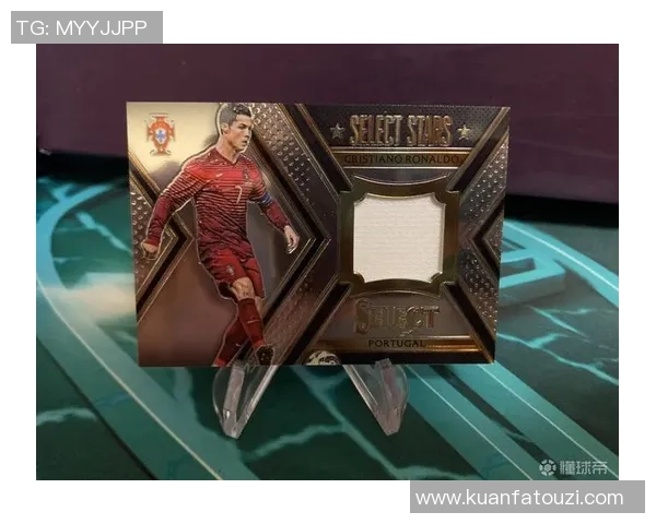 足球球星卡欧洲杯专题盒收藏：限量发售引发球迷狂热收藏热潮